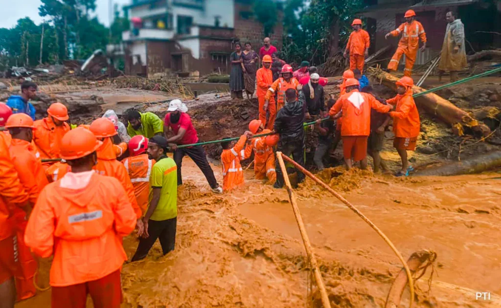 Wayanad | Kerala | Flood | heavy Rainfall | Gam no choro | Gujarati news | Janva Jevu | Khas Khabar | Ajab Gajab | Divya Bhaskar | Gujarat samachar | Gujarati story | Gujarati jokes | Gujarat ni history | gujarati varta | gujarati funny jokes | gujarati inspirational story | gujarati love stories | gujarati moral stories | gujarati short stories | Gujarat news | Gujarati cinema | Film | Gujarati Blog | Gujarati Thoughts/Ideas | Gujarati Literature | Gujarati Culture | Gujarati Photography | Gujarati Poetry | Gujarati Music | Gujarati Films/Movies | Gujarati Stories | Gujarati Health | Gujarati Recipes | Gujarati Technology | Gujarati Sports | Gujarati Universities