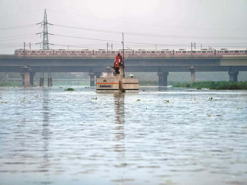 Rivers in Utter Pradesh | Indian River | | Gam no choro | Gujarati news | Janva Jevu | Khas Khabar | Ajab Gajab | Divya Bhaskar | Gujarat samachar | Gujarati story | Gujarati jokes | Gujarat ni history | gujarati varta | gujarati funny jokes | gujarati inspirational story | gujarati love stories | gujarati moral stories | gujarati short stories | Gujarat news | Gujarati cinema | Film | Gujarati Blog | Gujarati Thoughts/Ideas | Gujarati Literature | Gujarati Culture | Gujarati Photography | Gujarati Poetry | Gujarati Music | Gujarati Films/Movies | Gujarati Stories | Gujarati Health | Gujarati Recipes | Gujarati Technology | Gujarati Sports | Gujarati Universities | UP River